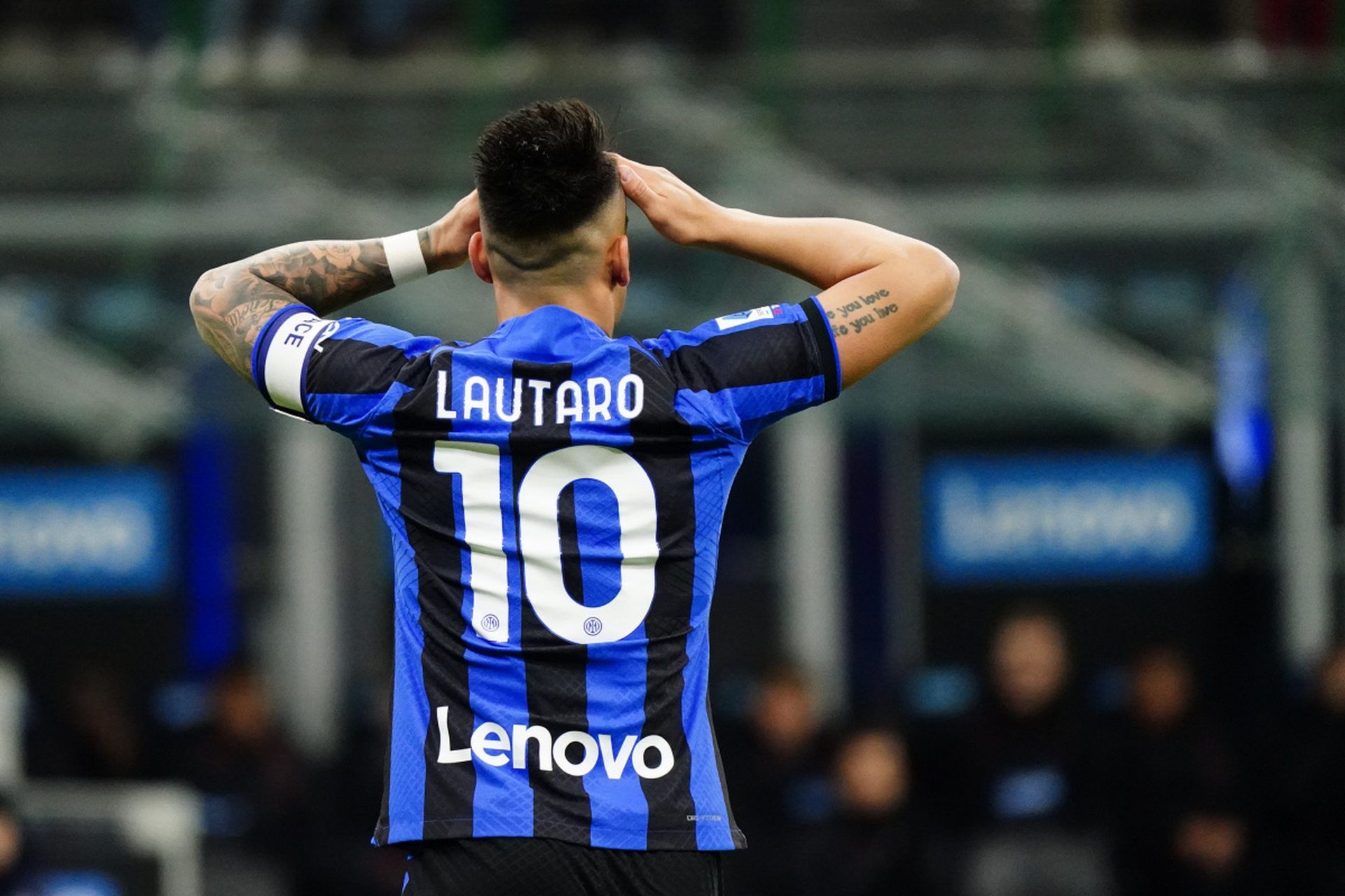 的情感伤害 的情感伤害