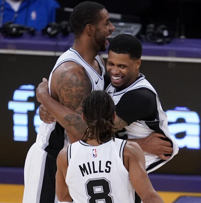 展的阶段 展的阶段