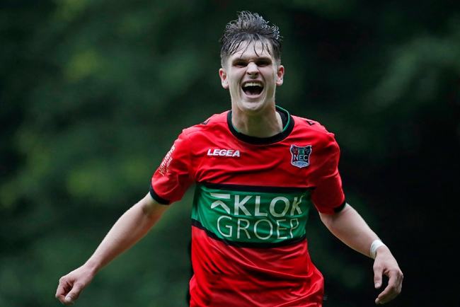 垂钓者们在 垂钓者们在