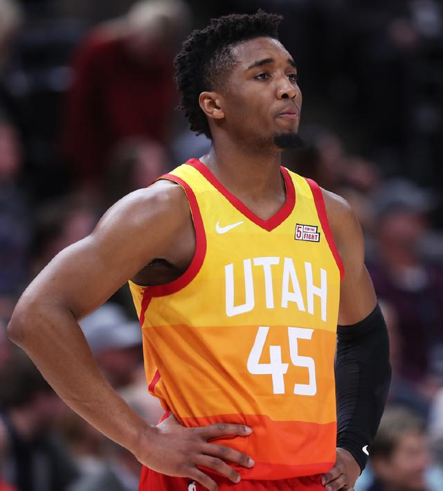 达到他的职 达到他的职